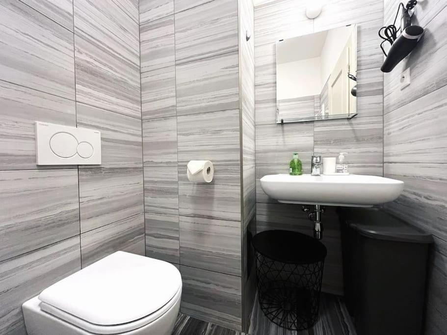 Leger Residence Apartment Prague Ngoại thất bức ảnh